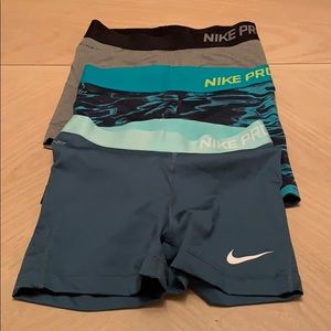 Lot of 3 size small Nike Compression shorts.